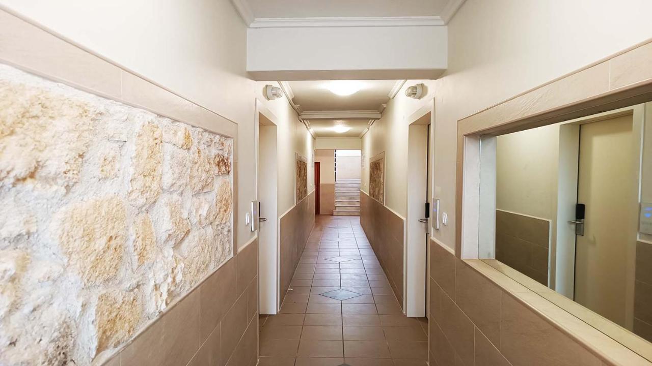 Anastasia Luxury Suites By Xenius Zeus In Nea Флогита Екстериор снимка